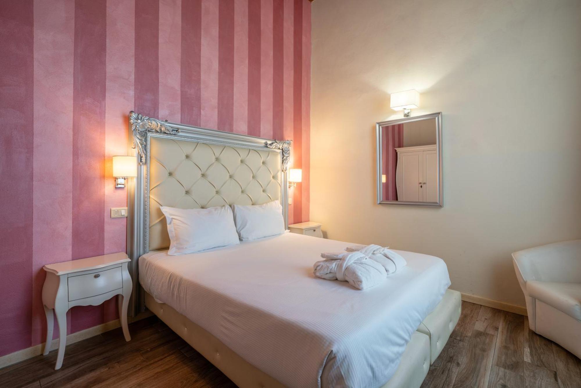 Residenza Conte Di Cavour & Rooftop Florence Exterior photo